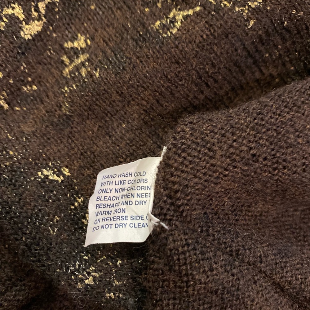 Gap Sweater - Picture 3 of 4
